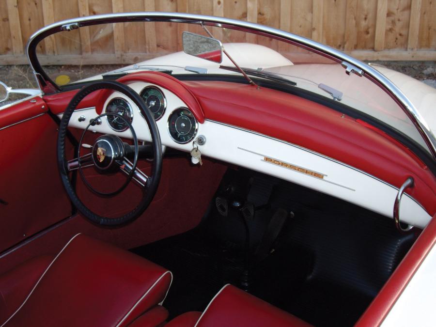  Porsche 356 Speedster 1956 года  (фото 2 из 4)